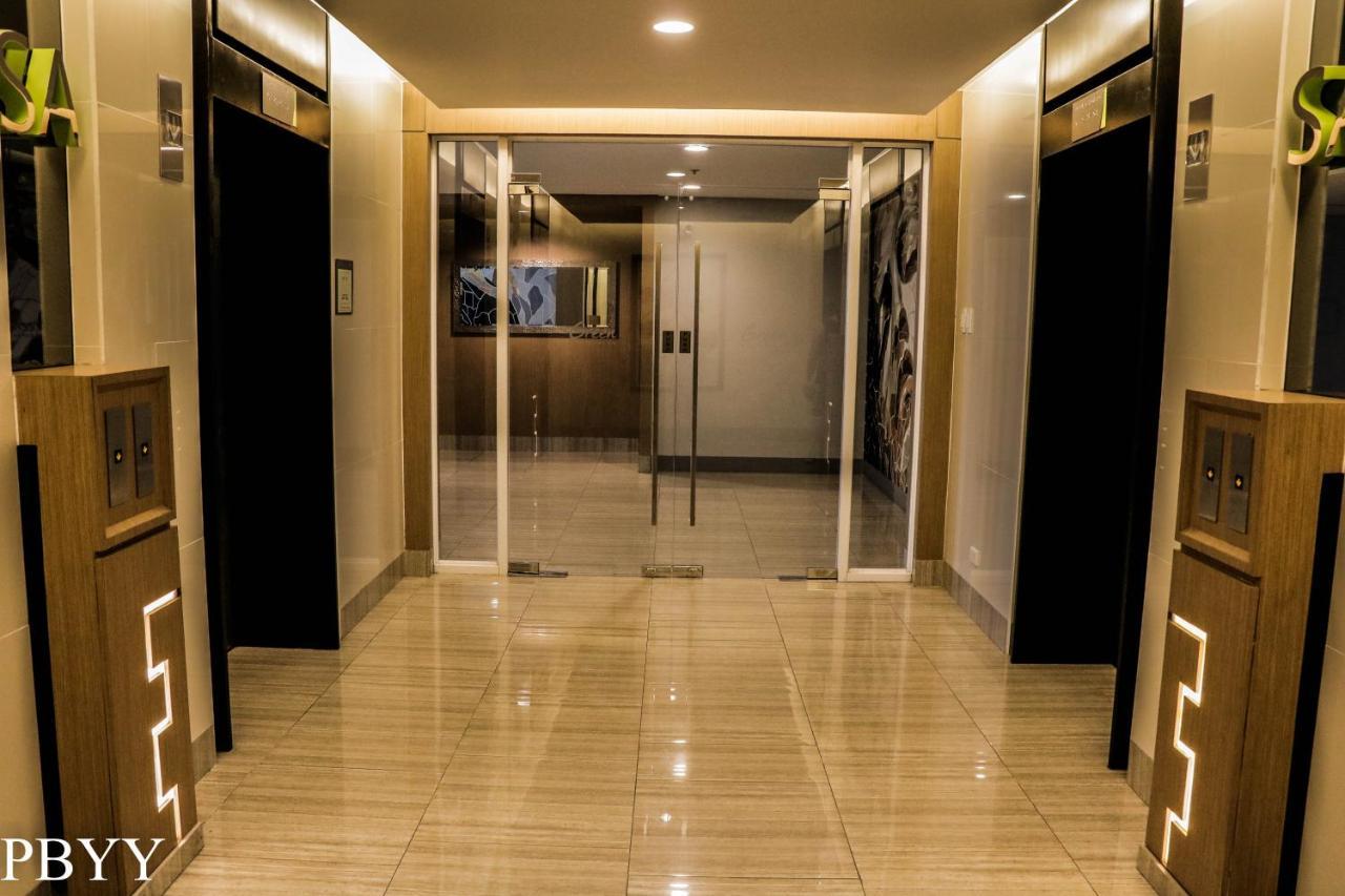 Stays At Green Residences 1 Bedroom マニラ市 エクステリア 写真