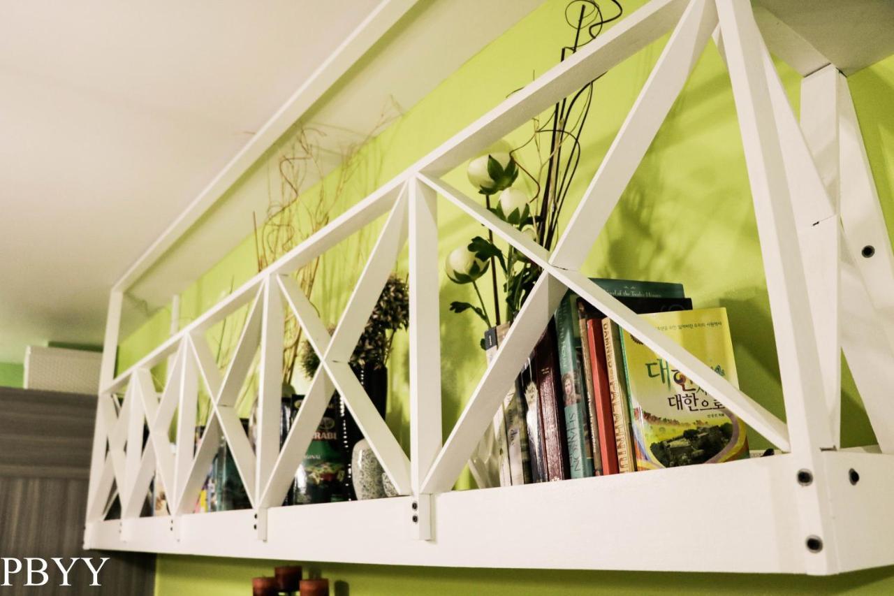 Stays At Green Residences 1 Bedroom マニラ市 エクステリア 写真